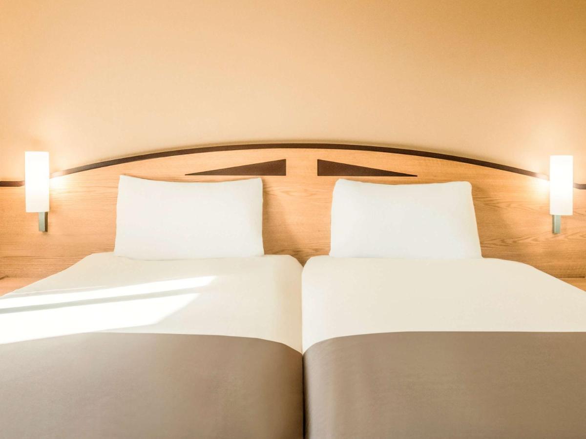 Ibis Chesterfield North - Barlborough Ngoại thất bức ảnh