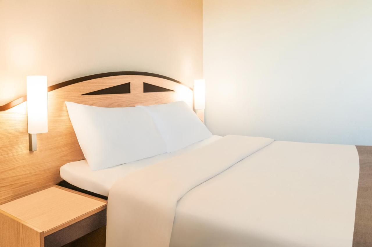 Ibis Chesterfield North - Barlborough Ngoại thất bức ảnh