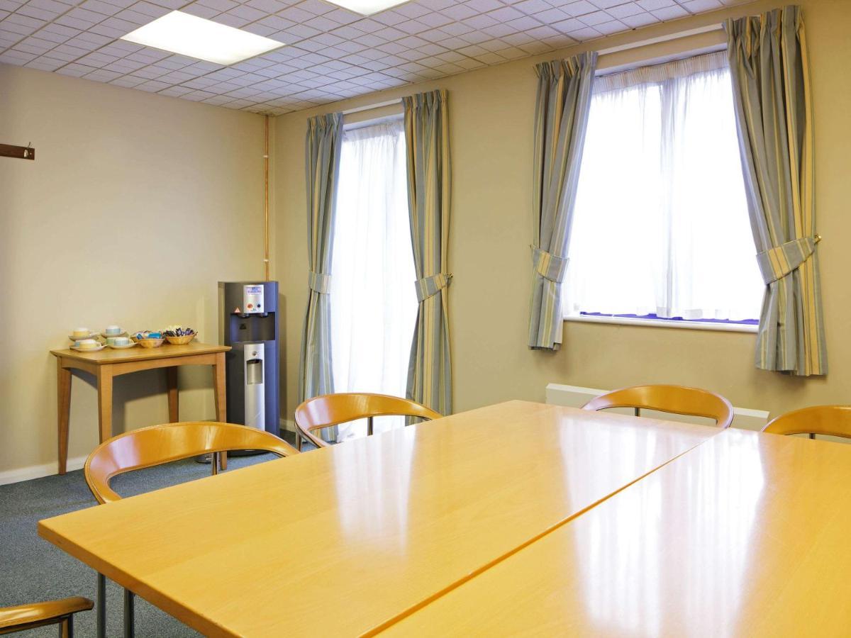 Ibis Chesterfield North - Barlborough Ngoại thất bức ảnh