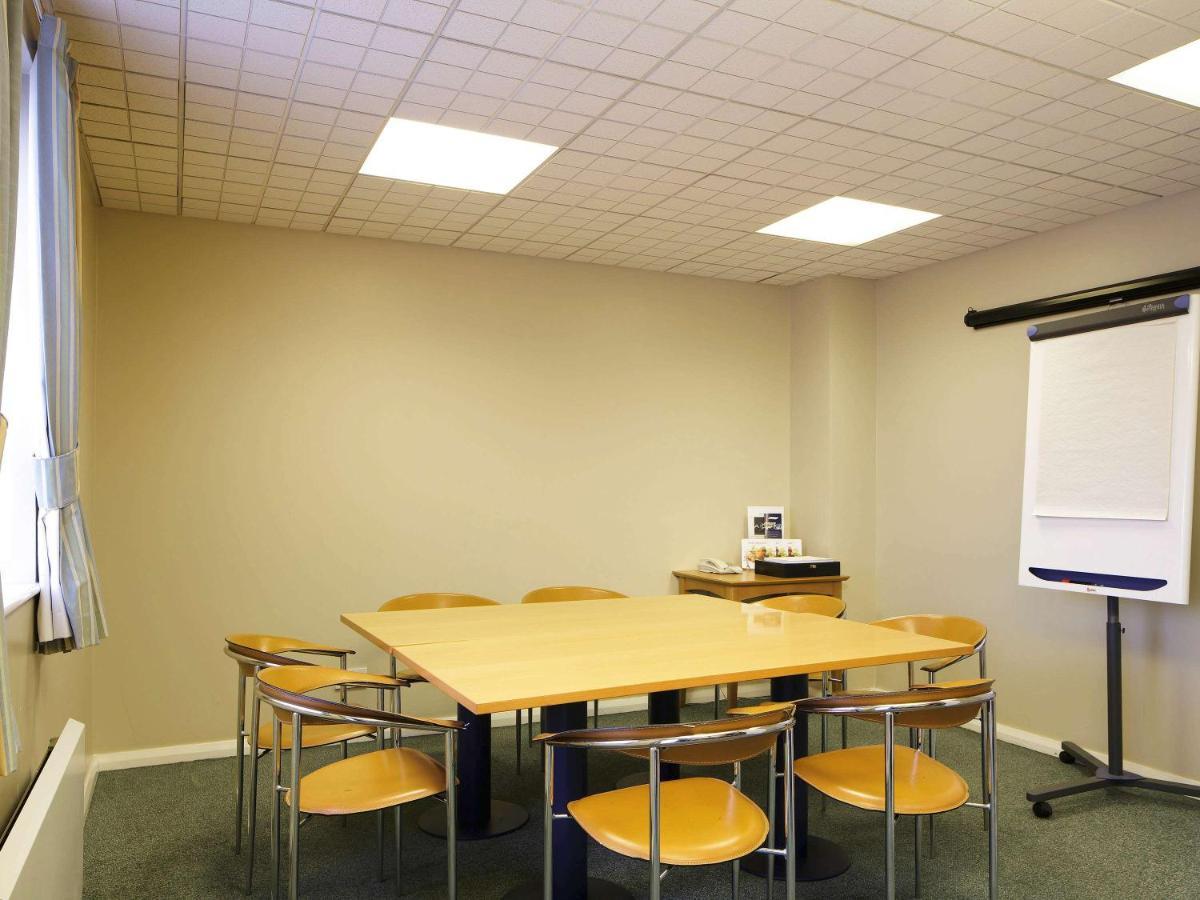 Ibis Chesterfield North - Barlborough Ngoại thất bức ảnh